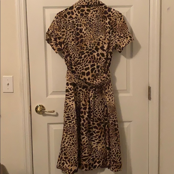 Cute dress - Picture 2 of 3